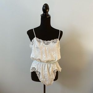 NWT Vintage Barbizon Teddy Size Medium